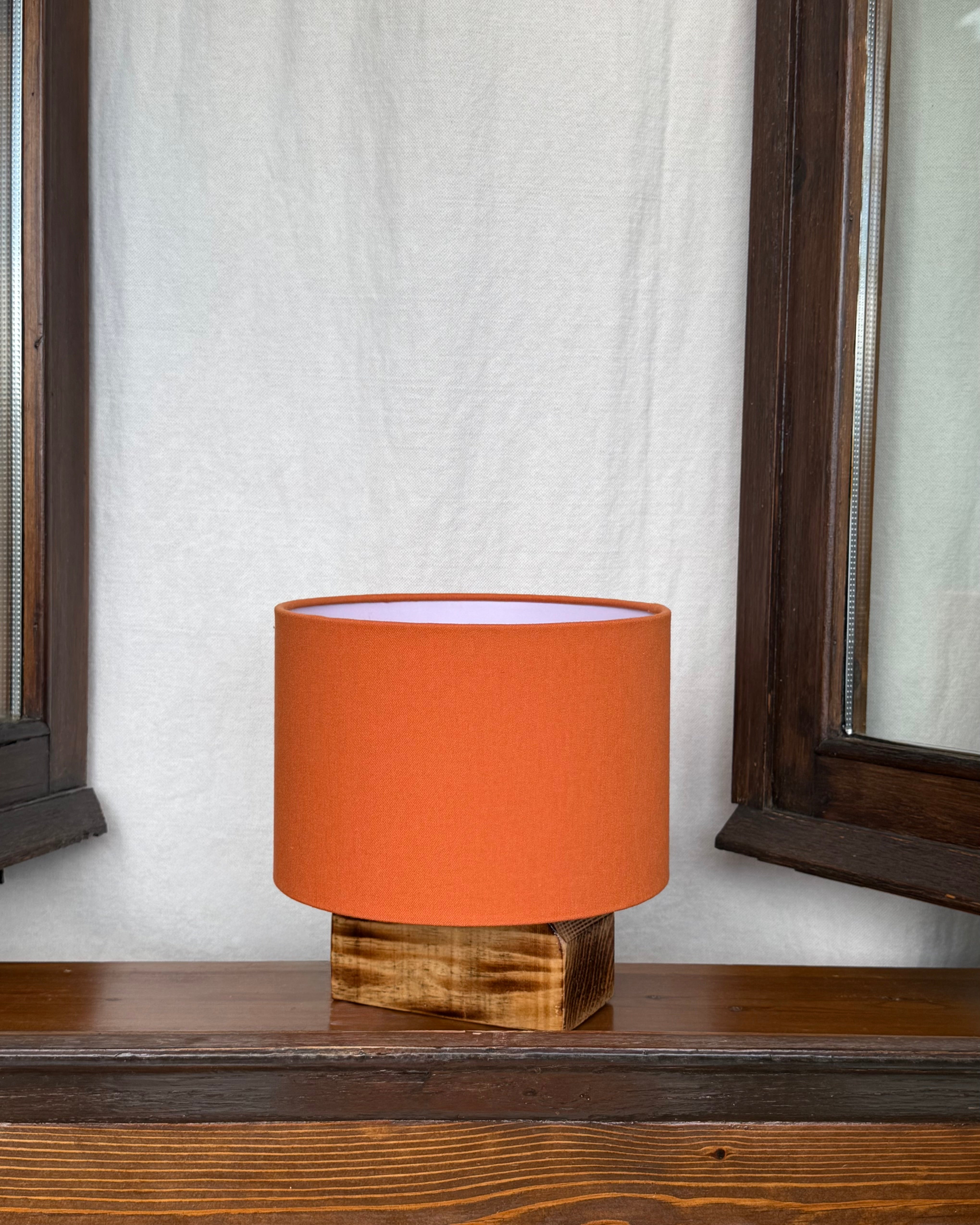 DW Lamp 011